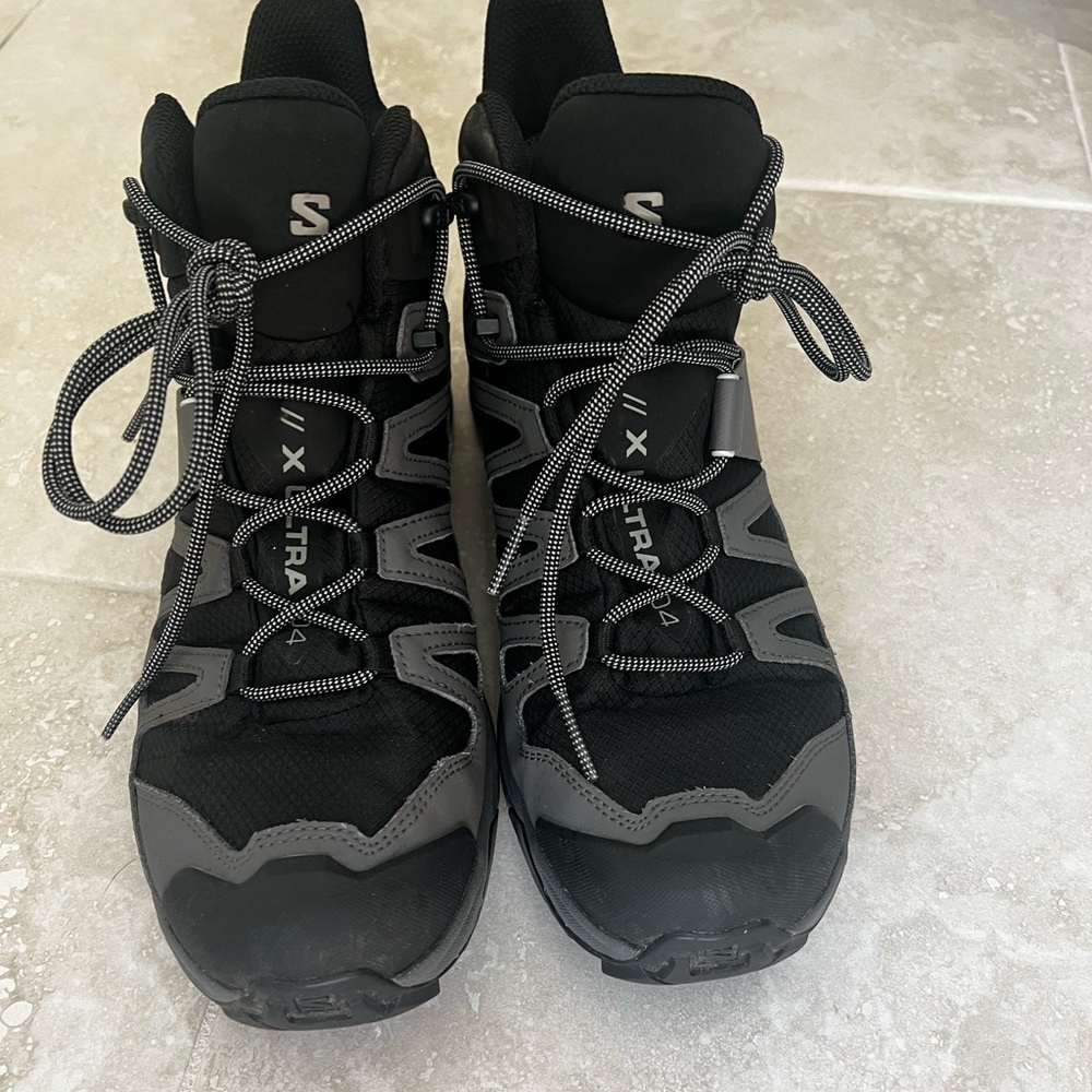 Salomon Men’s Ultra 4 Mid GTX Hiking Shoe size 11